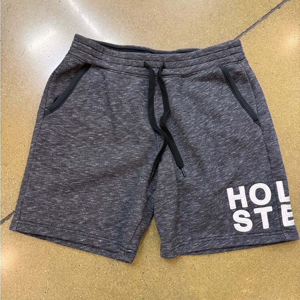Hollister Men's medium Gray sweat shorts with Y2K patch work excellent cond